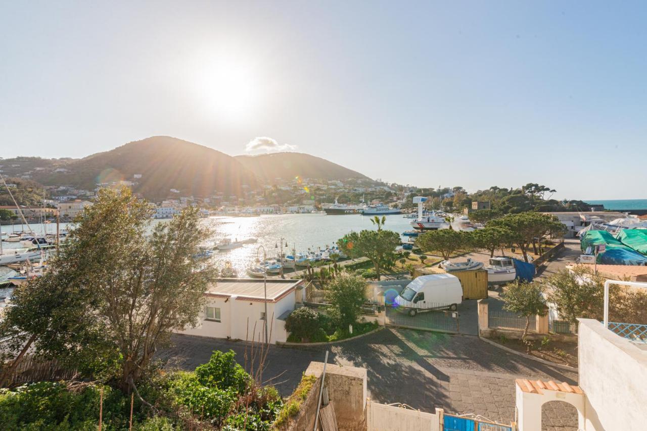 La Casa Sul Porto Ischia Exterior foto